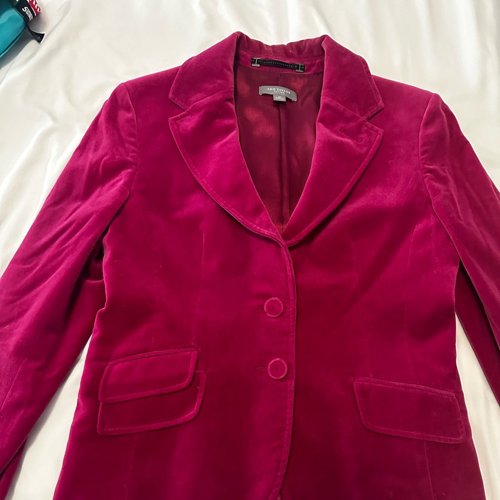 Magenta velvet Ann Taylor blazer size small